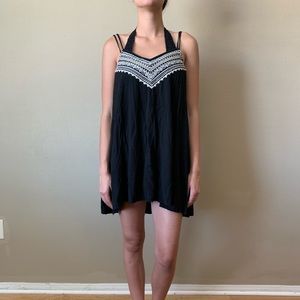 🌿Sale🌿AE Black Embroidered Mini Dress Sz S